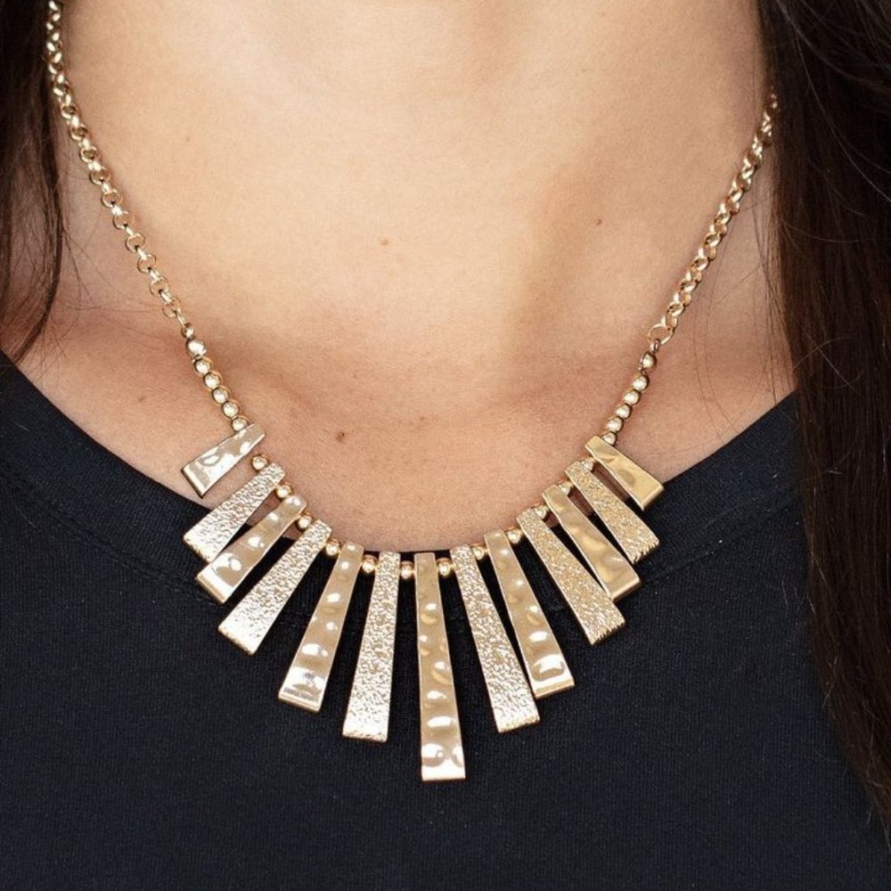 Necklace, Gold, Hammered texture